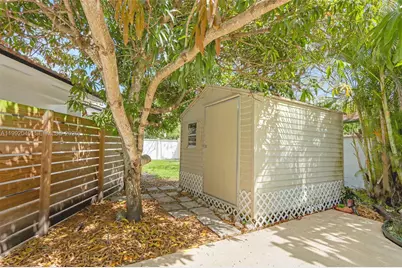 6810 SW 51 St., Miami, FL 33155 - Photo 5