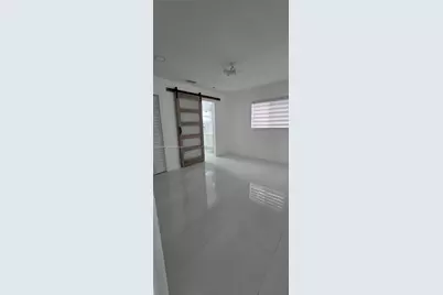 1284 W 38th Pl #2, Hialeah, FL 33012 - Photo 13