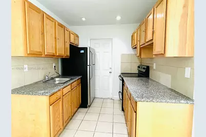 608 SW 16th Ave #A, Fort Lauderdale, FL 33312 - Photo 3