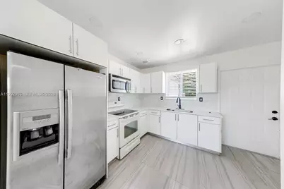 9805 Marlin Rd, Cutler Bay, FL 33157 - Photo 31