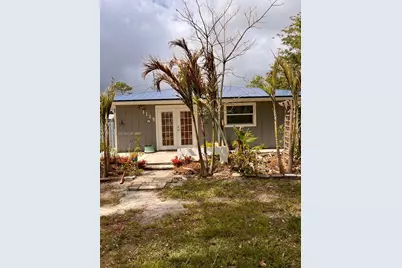 1125 SW 15th Ave SW, Vero Beach, FL 32962 - Photo 1