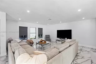 1850 NE 199th St, Miami, FL 33179 - Photo 9