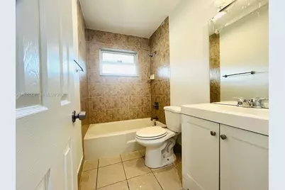 608 SW 16th Ave #B, Fort Lauderdale, FL 33312 - Photo 7