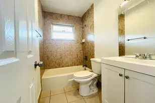 608 SW 16th Ave, Fort Lauderdale, FL 33312 - Photo 7