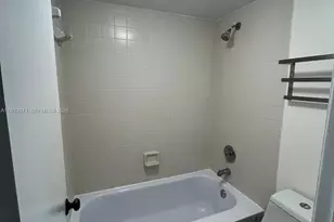 8810 SW 132nd Pl, Miami, FL 33186 - Photo 19