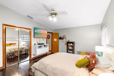 16214 NW 82nd Pl, Miami Lakes, FL 33016 - Photo 33