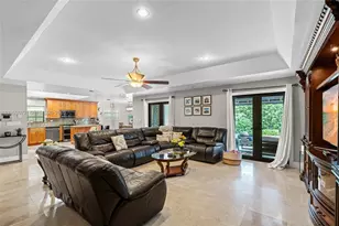 16214 NW 82nd Pl, Miami Lakes, FL 33016 - Photo 7