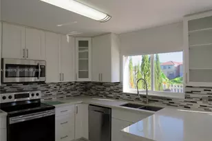 16330 SW 102nd St, Miami, FL 33196 - Photo 9