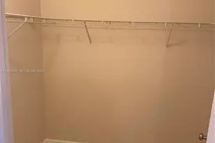 1211 S Independence Dr, Homestead, FL 33034 - Photo 9