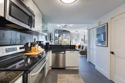 3339 Virginia St #311, Miami, FL 33133 - Photo 9