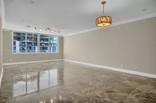 5401 Collins Ave, Miami Beach, FL 33140 - Photo 29