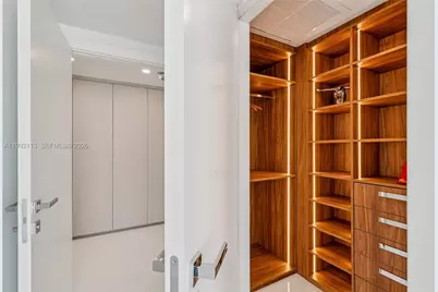 5660 Collins Ave #11C, Miami Beach, FL 33140 - Photo 29