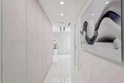 5660 Collins Ave #11C, Miami Beach, FL 33140 - Photo 21