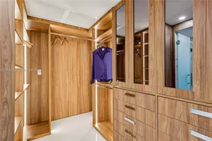 5660 Collins Ave, Miami Beach, FL 33140 - Photo 41