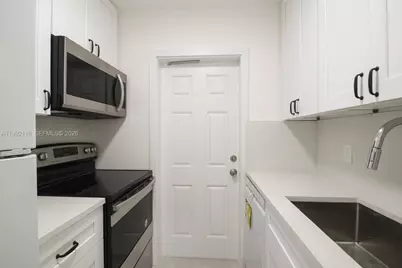 1440 SE 15th St #22, Fort Lauderdale, FL 33316 - Photo 23