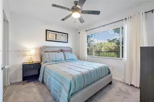 1301 SW 142nd Ave, Pembroke Pines, FL 33027 - Photo 11