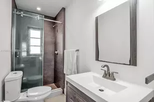 7910 Byron Ave, Miami Beach, FL 33141 - Photo 13