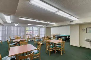 800 Parkview Dr, Hallandale Beach, FL 33009 - Photo 15