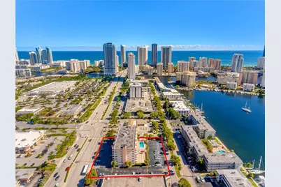 2200 E Hallandale Beach Blvd #605, Hallandale Beach, FL 33009 - Photo 15