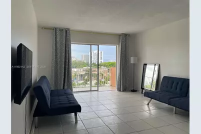 2200 E Hallandale Beach Blvd #605, Hallandale Beach, FL 33009 - Photo 13