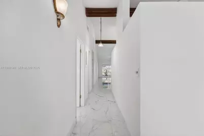 10351 Juniper Ct, Pembroke Pines, FL 33026 - Photo 5