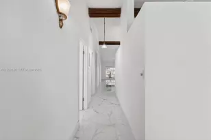 10351 Juniper Ct, Pembroke Pines, FL 33026 - Photo 5