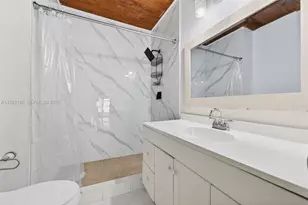 10351 Juniper Ct, Pembroke Pines, FL 33026 - Photo 19