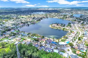 18400 NW 78th Ave, Hialeah, FL 33015 - Photo 15