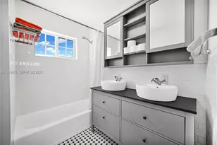 18400 NW 78th Ave, Hialeah, FL 33015 - Photo 29