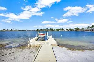 18400 NW 78th Ave, Hialeah, FL 33015 - Photo 9