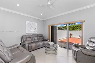 7929 NW 200th Terrace, Hialeah, FL 33015 - Photo 21