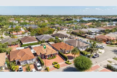 7929 NW 200th Ter, Hialeah, FL 33015 - Photo 69