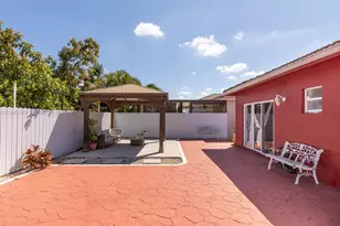 7929 NW 200th Terrace, Hialeah, FL 33015 - Photo 45