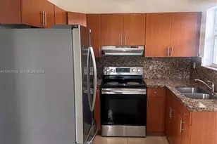 16800 NE 4th Ct, North Miami Beach, FL 33162 - Photo 5