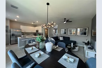 680 SE 13th Ct, Homestead, FL 33034 - Photo 7