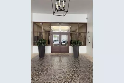 357 Almeria Ave #1006, Coral Gables, FL 33134 - Photo 1