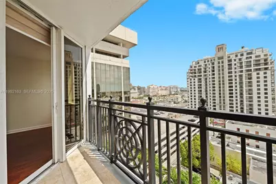 357 Almeria Ave #1006, Coral Gables, FL 33134 - Photo 25