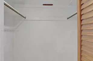 1601 NE 191st St, Miami, FL 33179 - Photo 21