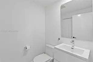 901 Brickell Key Blvd, Miami, FL 33131 - Photo 15