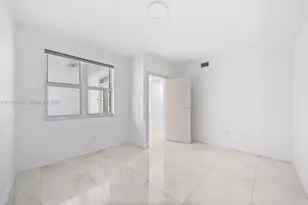 7918 Harbor Island Dr, North Bay Village, FL 33141 - Photo 19