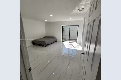 9088 SW 22nd St #E, Boca Raton, FL 33428 - Photo 11