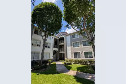 6831 SW 44th St #203, Miami, FL 33155 - Photo 1
