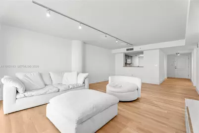 2101 Brickell Ave #806, Miami, FL 33129 - Photo 5