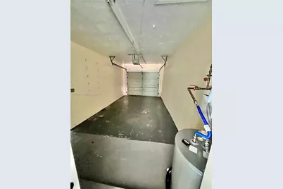 2031 NW 32nd St, Oakland Park, FL 33309 - Photo 5