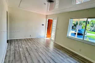 2031 NW 32nd St, Oakland Park, FL 33309 - Photo 3