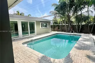 2031 NW 32nd St, Oakland Park, FL 33309 - Photo 17