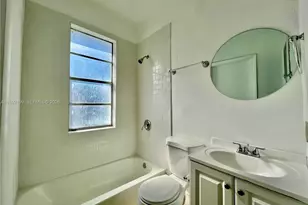 301 SW 10th Ave, Miami, FL 33130 - Photo 7