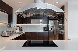 7928 East Dr, North Bay Village, FL 33141 - Photo 5