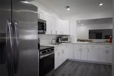 181 NE 121st St, North Miami, FL 33161 - Photo 5