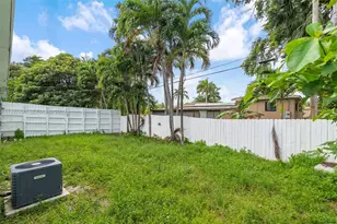 181 NE 121st St, North Miami, FL 33161 - Photo 31
